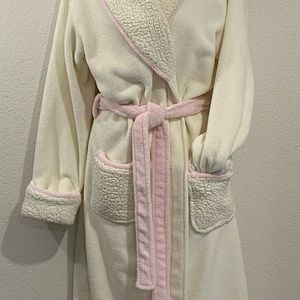 RARE BBW LAMBIE Robe size S/M